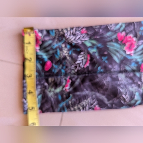 VOGO Athletica Floral & Leaf Rainforest Leggings elastic waist size L black - Picture 5 of 10